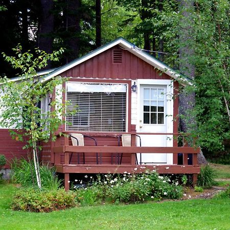 Edgewater Inn & Cottages Eagle River Kamer foto
